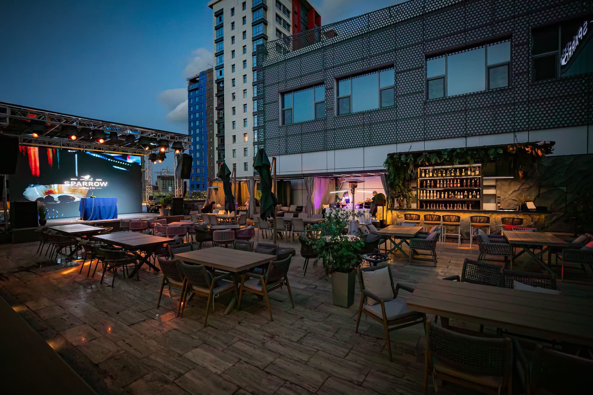 Friday Event Nights Return for the Summer